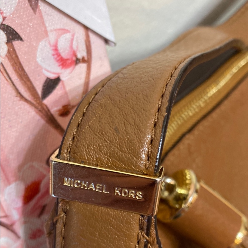 Michael Kors Brown Leather Shoulder Bag - Picture 7 of 13